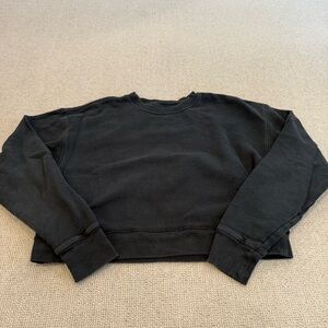 Girlfriend Collective Crop Black Crewneck Sweater